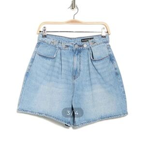 NEW Blank NYC Women's Classic Blue High Waist Jean Shorts